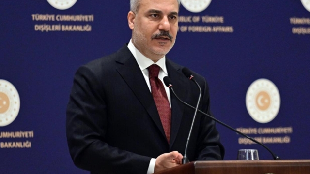 Dünyayı huzursuz eden rakam! Çin 1,19 trilyon dolar fazla verdi!